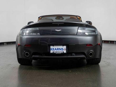 Used 2010 Aston Martin V8 Vantage Roadster image 7