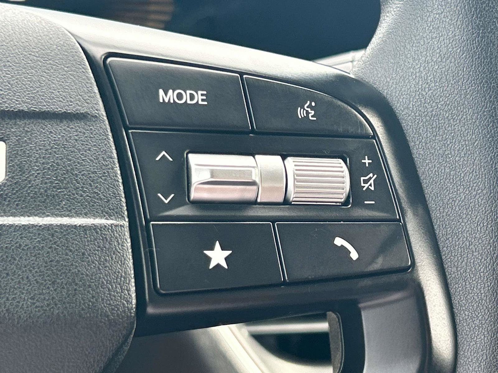 Used 2025 Kia K4 FWD image 31