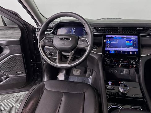 Used 2022 Jeep Grand Cherokee Limited 4xe image 26