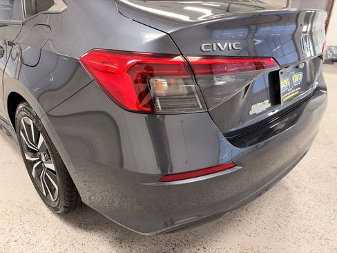 Used 2024 Honda Civic EX image 5