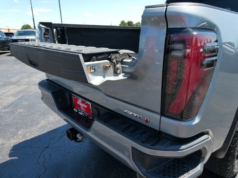 Certified 2024 GMC Sierra 2500 AT4 w/ AT4 Premium Plus Package AWD/4WD image 17