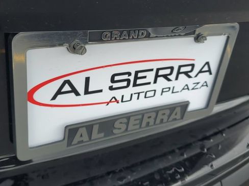 Used 2023 Jeep Grand Cherokee L Laredo AWD/4WD image 7
