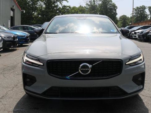 Used 2025 Volvo S60 B5 Plus AWD/4WD image 2