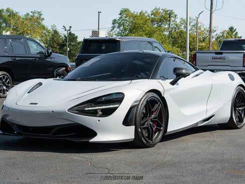 Used 2018 McLaren 720S Luxury image 14