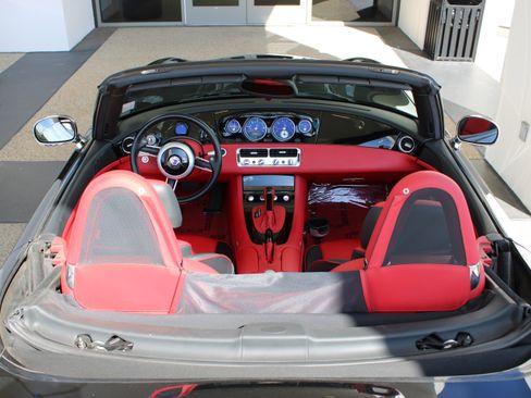 Used 2003 BMW Z8 image 43