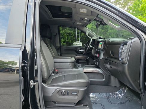 Used 2022 Chevrolet Silverado 2500 LTZ w/ LTZ Plus Package AWD/4WD image 35