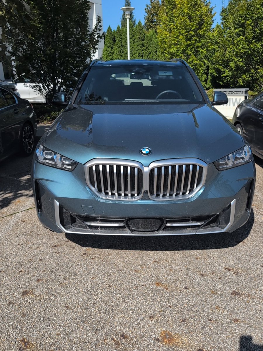 Used 2026 BMW X5 xDrive40i w/ Premium Package AWD/4WD image 40