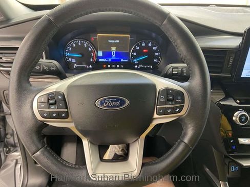 Used 2023 Ford Explorer Limited image 25