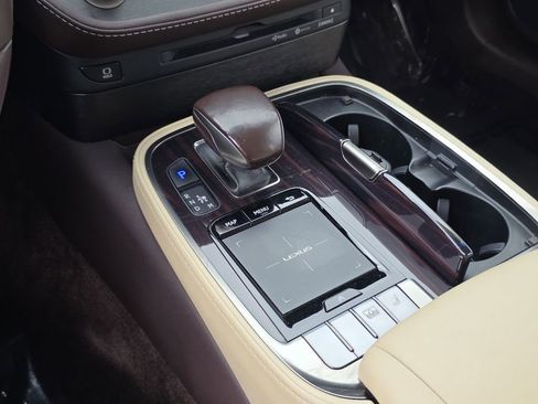 Used 2018 Lexus LS 500 AWD w/ Interior Upgrade Package image 22