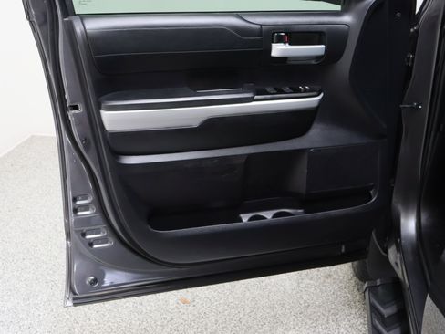 Used 2020 Toyota Tundra Limited RWD image 12