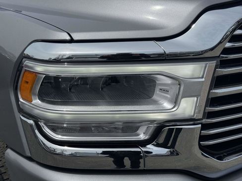 Used 2024 RAM 2500 Laramie w/ Safety Group AWD/4WD image 10