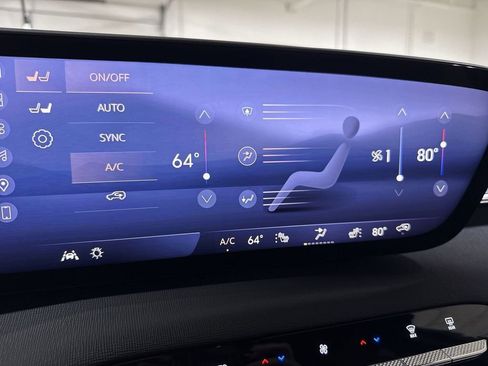 New 2026 Buick Enclave Sport Touring w/ Power Package image 16