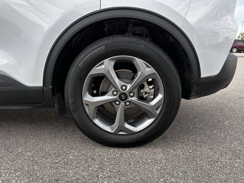 Certified 2025 Ford Escape ST-Line w/ Tech Pack #1 FWD image 20