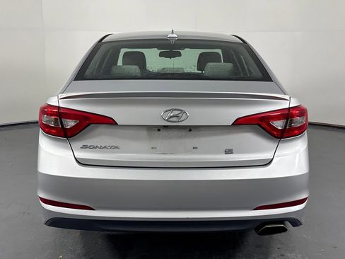 Used 2016 Hyundai Sonata SE image 5