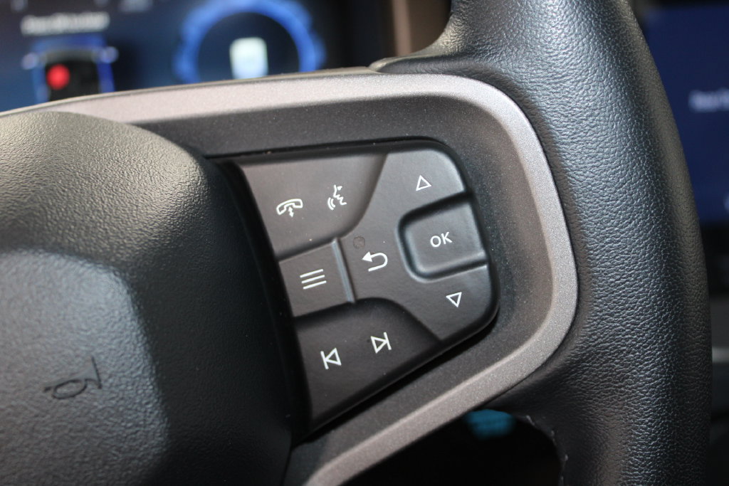 Used 2025 Ford Bronco Outer Banks AWD/4WD image 35