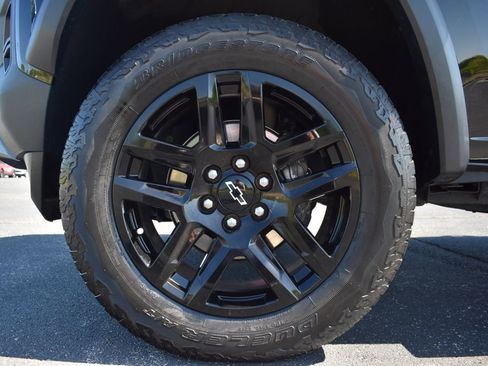 Certified 2023 Chevrolet Colorado Trail Boss w/ Advanced Trailering Package image 17