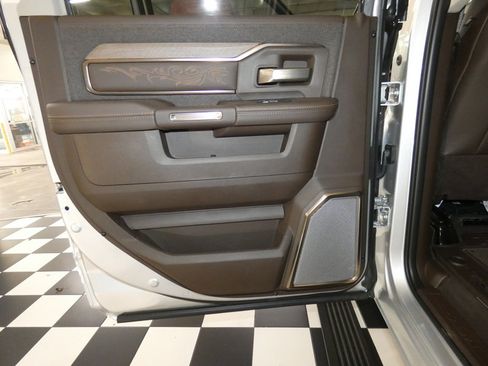 New 2026 RAM 2500 Limited AWD/4WD image 35