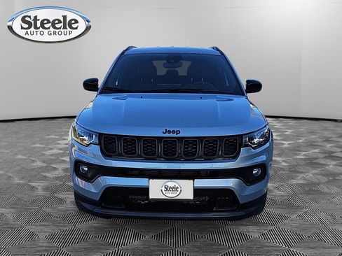 New 2026 Jeep Compass Latitude image 8