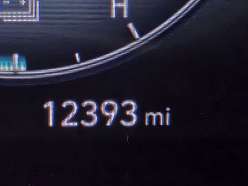 Certified 2024 Hyundai Elantra Blue image 34