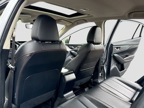 Used 2019 Subaru Crosstrek 2.0i Limited w/ Moonroof Package image 6