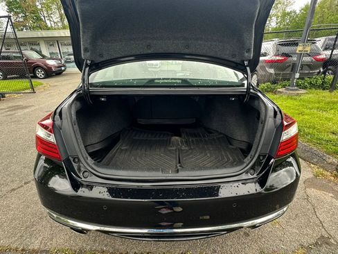 Used 2017 Honda Accord Touring image 10