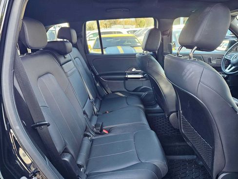 Certified 2023 Mercedes-Benz GLB 250 image 12