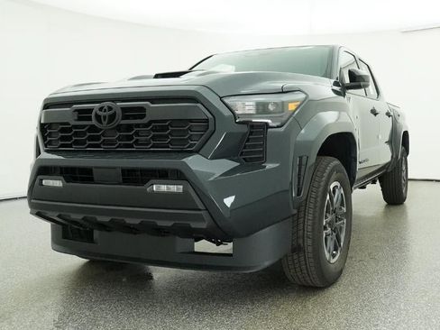 New 2026 Toyota Tacoma TRD Sport AWD/4WD image 32