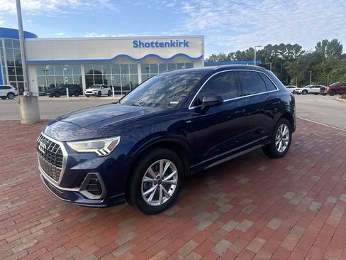 Used 2022 Audi Q3 2.0T Premium Plus w/ Premium Plus Package AWD/4WD image 4