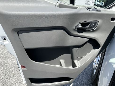 New 2025 Ford Transit 150 Low Roof AWD image 10