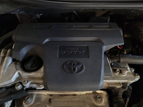 Used 2017 Toyota Camry XLE FWD image 30
