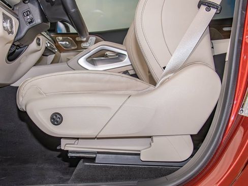 Certified 2022 Mercedes-Benz GLS 450 4MATIC image 15