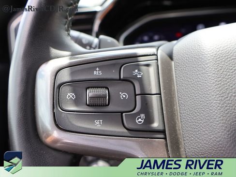 Used 2023 Chevrolet Silverado 1500 High Country w/ Technology Package AWD/4WD image 25