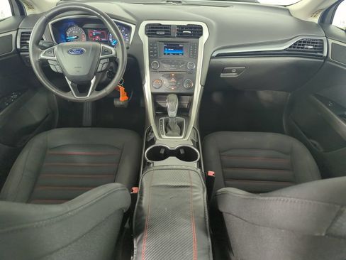 Used 2015 Ford Fusion SE w/ Equipment Group 201A FWD image 15