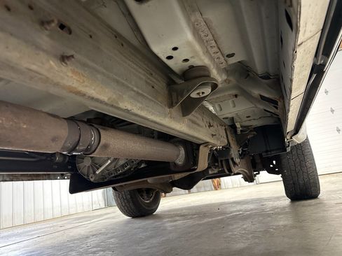 Used 2005 Ford F250 XLT image 51