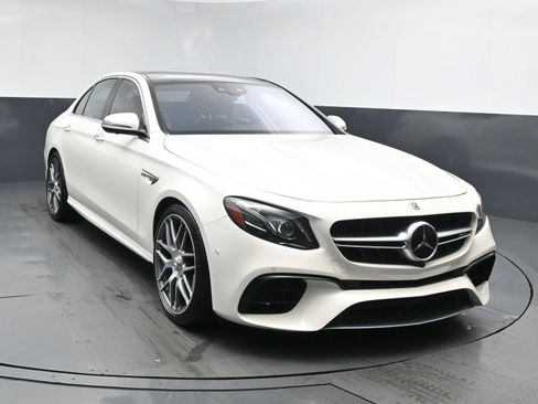 Used 2018 Mercedes-Benz E 63 AMG S image 2
