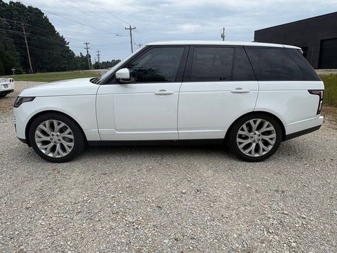 Used 2018 Land Rover Range Rover AWD/4WD image 2
