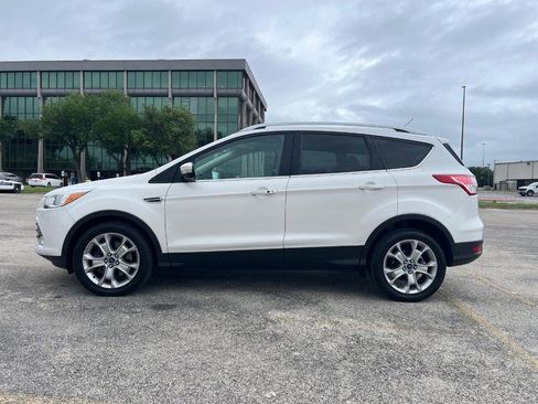 Used 2014 Ford Escape Titanium FWD image 2