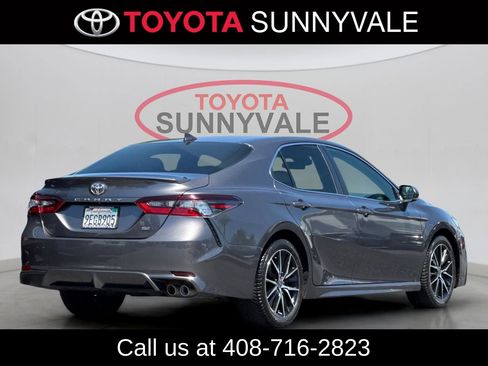 Certified 2023 Toyota Camry SE FWD image 4