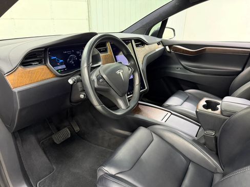 Used 2020 Tesla Model X Long Range AWD/4WD image 12