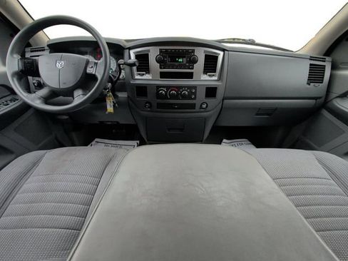 Used 2008 Dodge Ram 1500 Truck SLT image 10