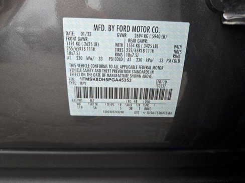 Certified 2023 Ford Explorer XLT w/ Equipment Group 202A AWD/4WD image 27