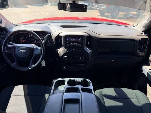 Used 2021 Chevrolet Silverado 1500 Custom Trail Boss w/ LPO, Dark Essentials Package image 18