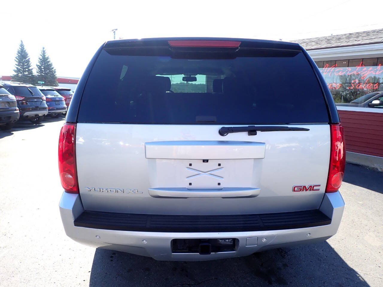 Used 2014 GMC Yukon XL SLT AWD/4WD image 5