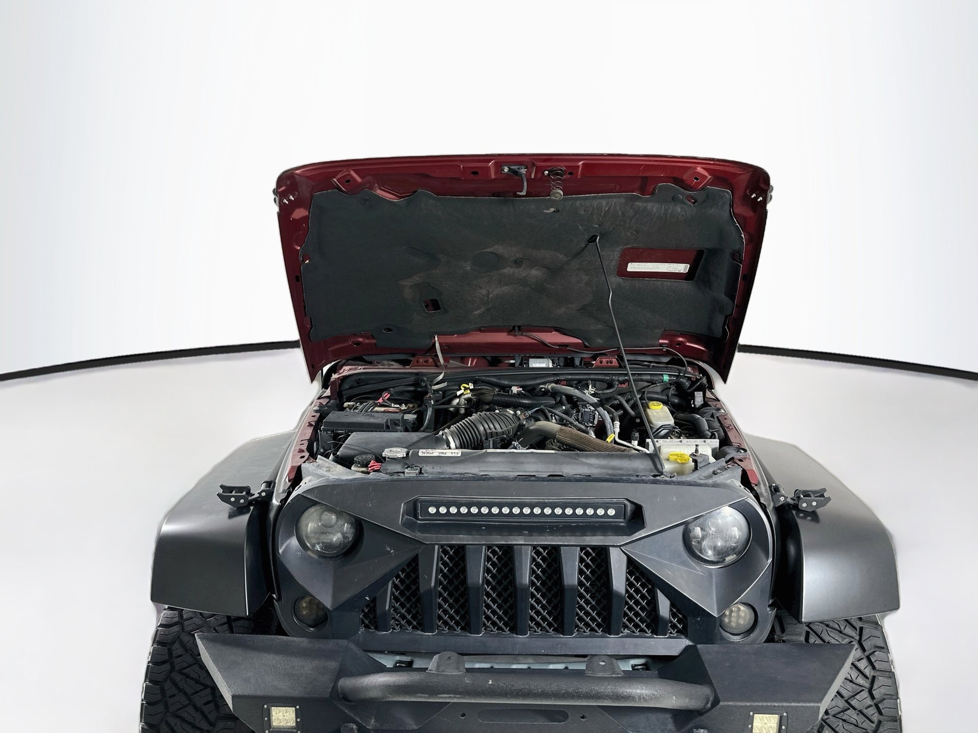 Used 2010 Jeep Wrangler Unlimited Sahara w/ Trailer Tow Group AWD/4WD image 28