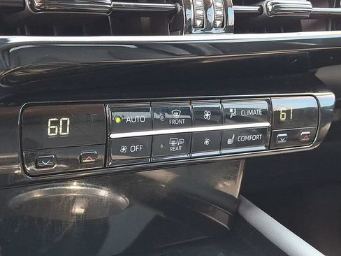 Used 2023 Toyota Mirai w/ Advanced Technology Package RWD image 17
