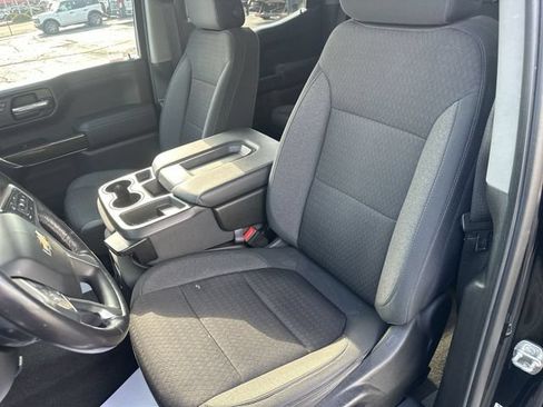 Used 2022 Chevrolet Silverado 1500 LT AWD/4WD image 15