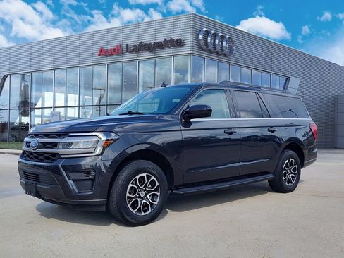 Used 2022 Ford Expedition Max XLT RWD image 1
