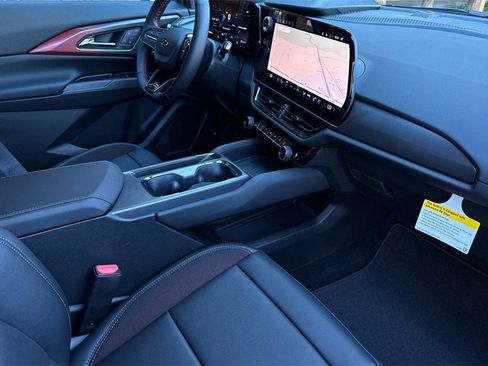 New 2026 Chevrolet Equinox EV RS image 16