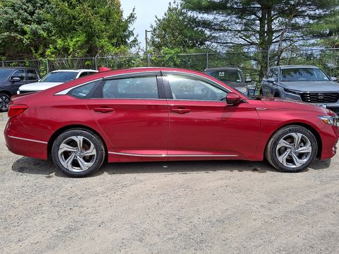 Used 2020 Honda Accord EX image 8