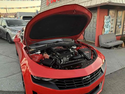 Used 2019 Chevrolet Camaro LT w/ RS Package image 39